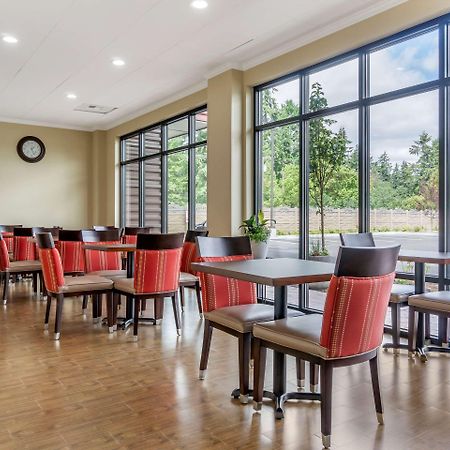 Comfort Inn & Suites Lakewood By Jblm Екстериор снимка